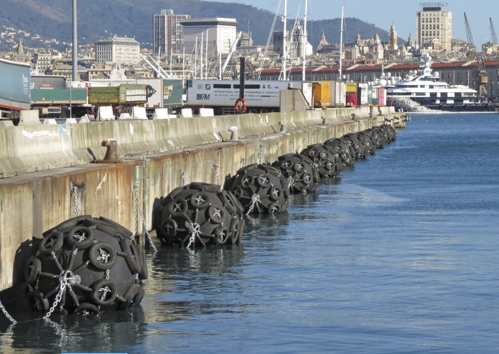 Yokohama pneumatic fender
