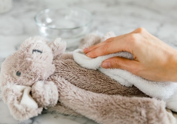 cleaning plush toys