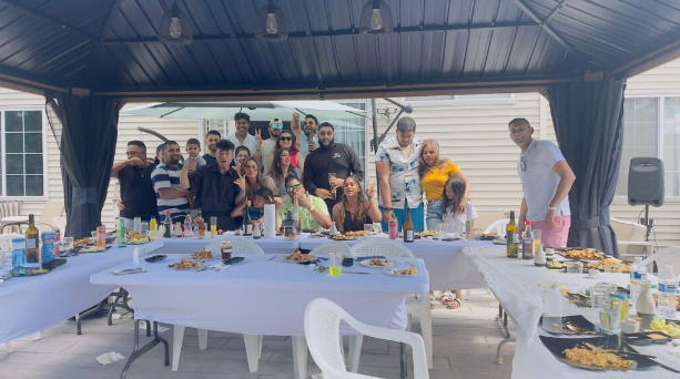 Hibachi Catering for Outdoor Home Gatherings